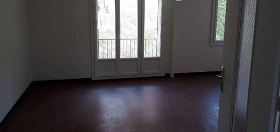 Vend Appartement T5