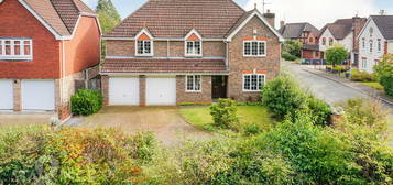 5 bedroom detached house for sale