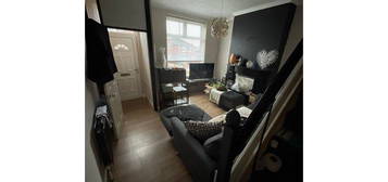 3 bed terraced house to rent