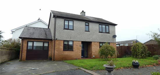 4 bedroom detached house