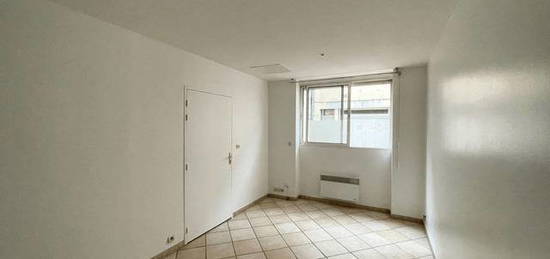 Location appartement 1 pièce 31 m²