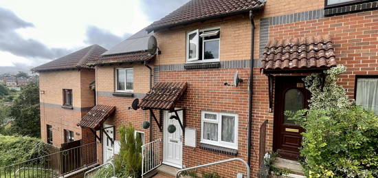 2 bed terraced house for sale