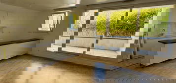 T2 proche centre - garage terrasse et jardin
