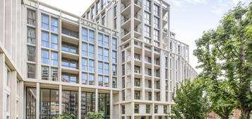 Flat to rent in Abell House, 31 John Islip Street, Westminster, London SW1P