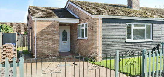 2 bedroom semi-detached bungalow for sale