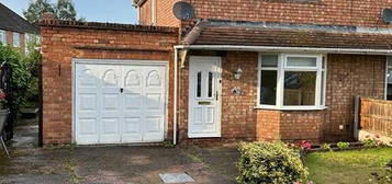 2 bedroom semi-detached house