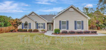 116 Suwanee Ct, Senoia, GA 30276