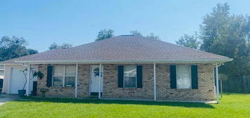 1003 Corr Cir, Waveland, MS 39576