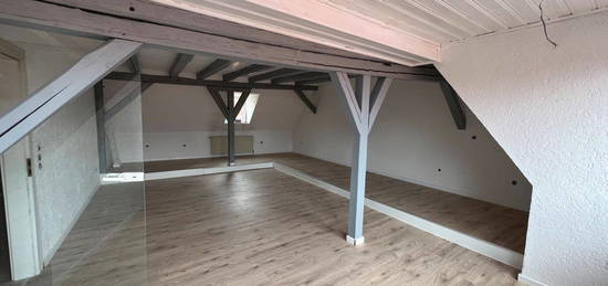 3-Zimmer-Dachgeschoss-Maisonette mit Loft-Flair in Halberstadt