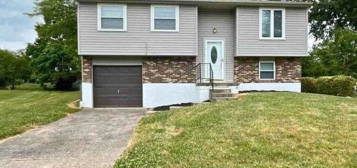 6340 Silverbell Ct, Clayton, OH 45315