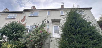 4 bedroom semi-detached house to rent