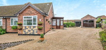 2 bedroom semi-detached bungalow for sale