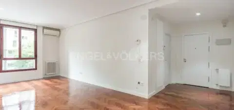 Apartamento en calle de la Dulzaina