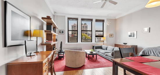 1 Sheridan Sq Apt 6B, Manhattan, NY 10014