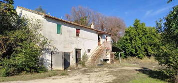 Casale/cascina in vendita a Camerano