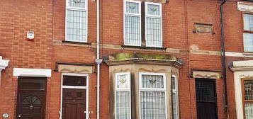 4 bedroom terraced house