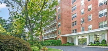 177 E Hartsdale Avenue UNIT 2T, Hartsdale, NY 10530