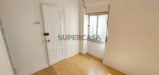 APARTAMENTO T1 | PENICHE