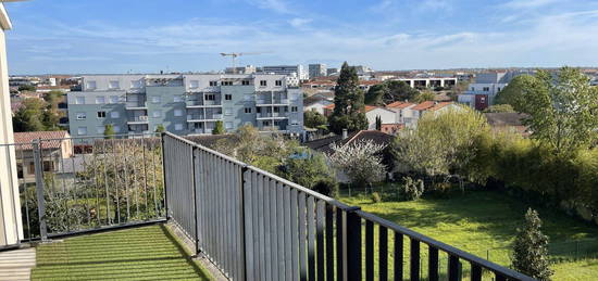 T3 avec Terrasse et Parking