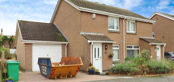 2 bedroom semi-detached house for sale