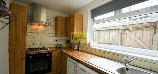 3 bedroom terraced house