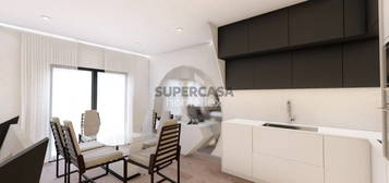 Apartamento T2 c/garagem, Quinta da Borleteira!