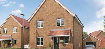 4 bed detached house for sale