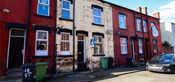 2 bedroom terraced house