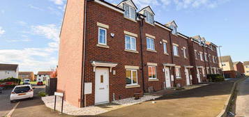 Town house for sale in Haggerston Road, Blyth NE24