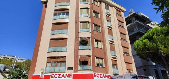 ERENKÖY ÇARŞIDA AZ KATLI BUTİK BİNADA 4+1 KATTA TEK 185M2