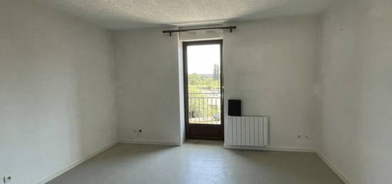 Location appartement 3 pièces 61 m²