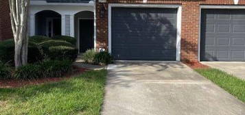 13475 STONE POND Drive, Jacksonville, FL 32224