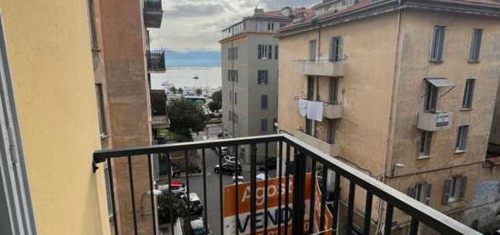 Appartement  à vendre, 3 pièces, 2 chambres, 56 m²