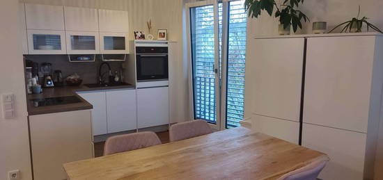 Geschmackvolle 2-Zimmer-Wohnung mit Einbauküche im Zentrum Speyers für 1030€ warm zu mieten