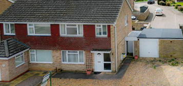 3 bedroom semi-detached house