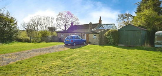 2 bedroom detached bungalow for sale