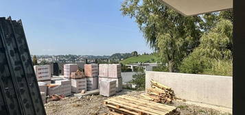 Wunderschöne GARTENWOHNUNG in ruhiger Lage MIT BLICK ÜBER GMUNDEN