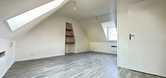 Appartement  à louer, 3 pièces, 2 chambres, 60 m²