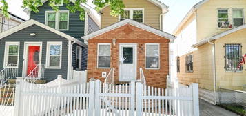 127-06 116th Ave, South Ozone Park, NY 11420