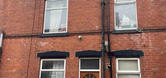 1 bed terraced house for sale