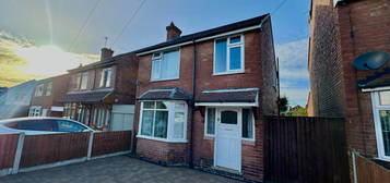 3 bedroom detached house