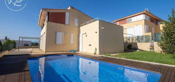 Casa o chalet en venta en calle de les Alzines, 2 -12