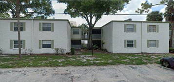 4611 W North B St Apt 220, Tampa, FL 33609