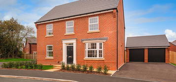 4 bed detached house for sale