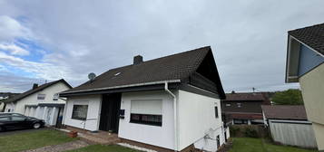 Zweifamilienhaus in guter Wohnlage sucht neuen Besitzer