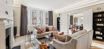 Flat to rent in Park Street, Mayfair W1K