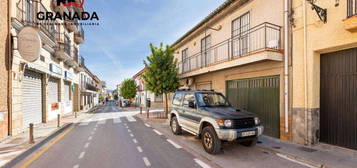 Casa adosada en venta en Camino Gójar, 27, Altos de la Zubia