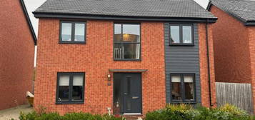 3 bedroom detached house to rent