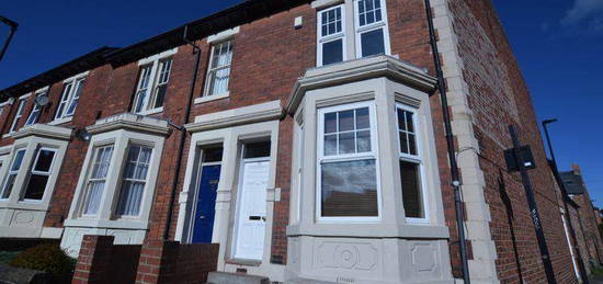 7 bedroom terraced house