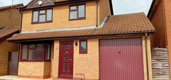 3 bedroom detached house